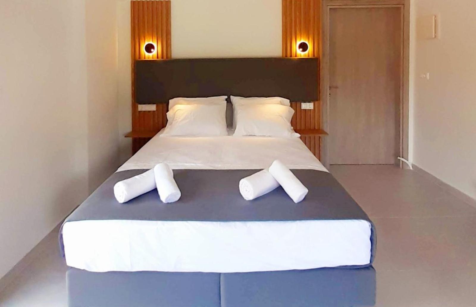 Acta Luxury Rooms Nikiti  Buitenkant foto